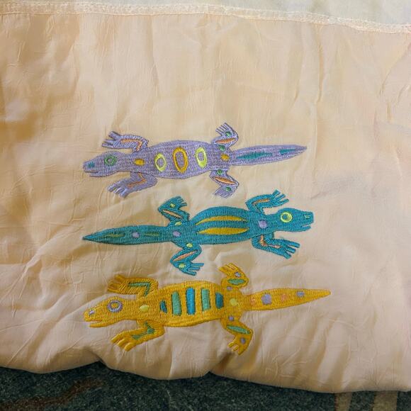 Vtg Johnny Was Tee Pink Womens One Size USA Embroidered Lizards Single Stitch - Picture 2 of 7